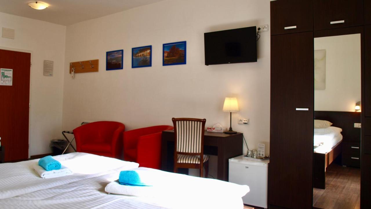 Village 3*